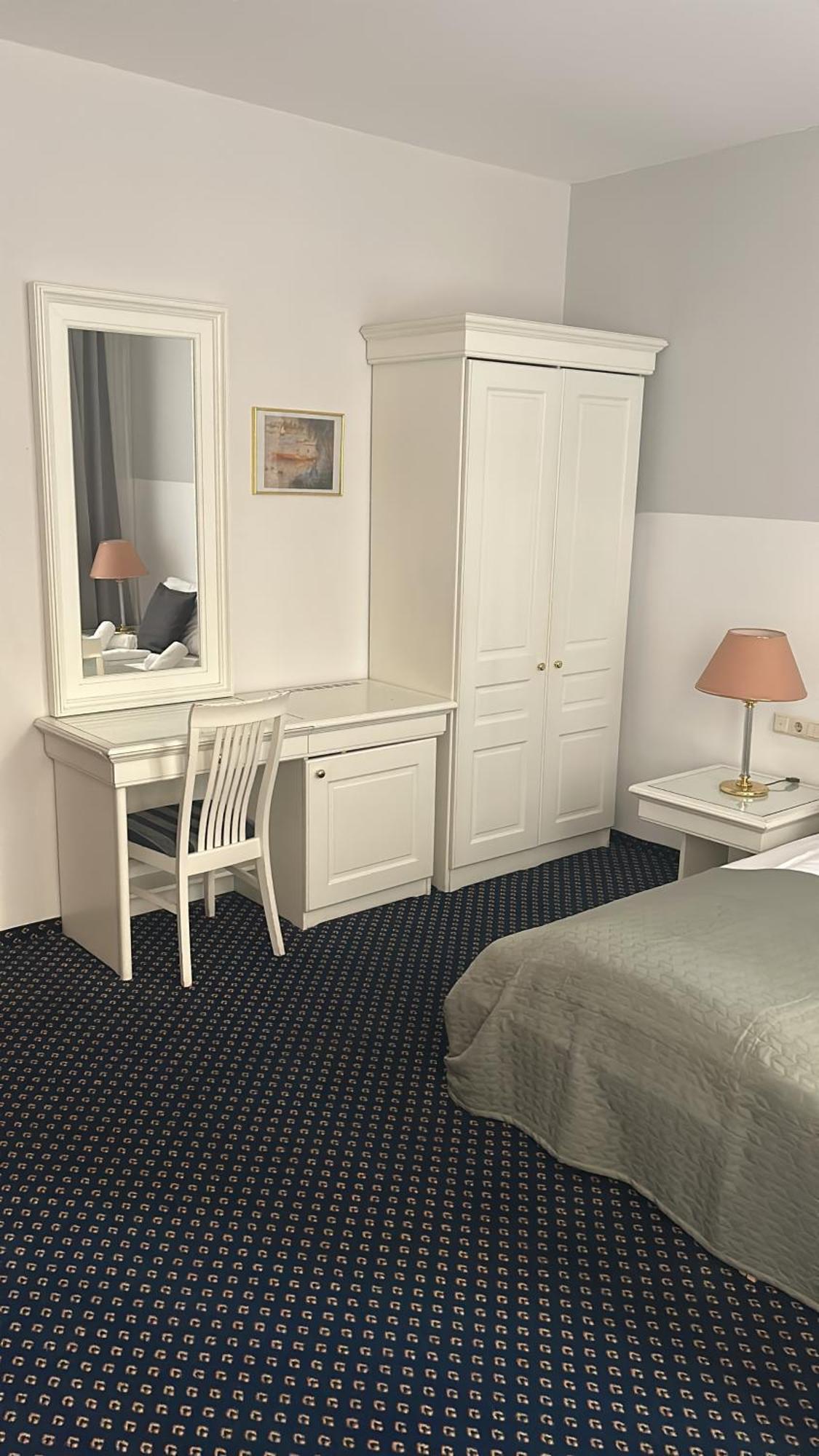 Self-Check-In Hotel Adlon فيينا المظهر الخارجي الصورة